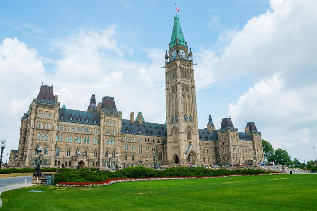 Canada Parliament Hill building